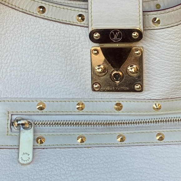 Authentic Louis Vuitton Suhali L’Affriolant - Picture 2 of 8